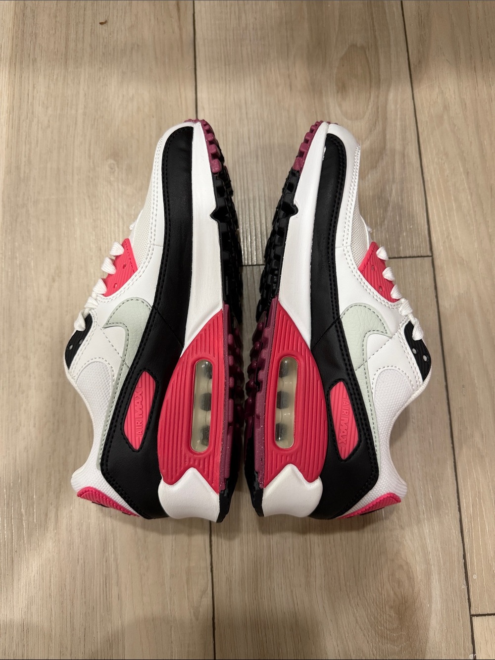 Nike Air Max 90 White Black Pink Accent Sneakers - Picture 2 of 7